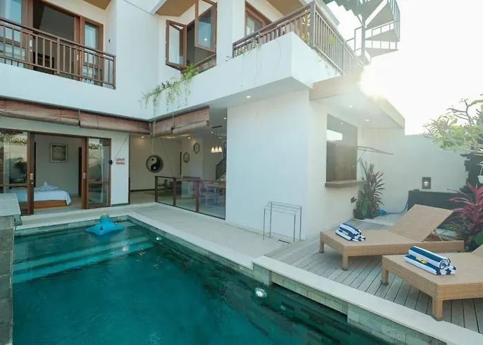 Savita Melasti Beautiful Cozy Villa *